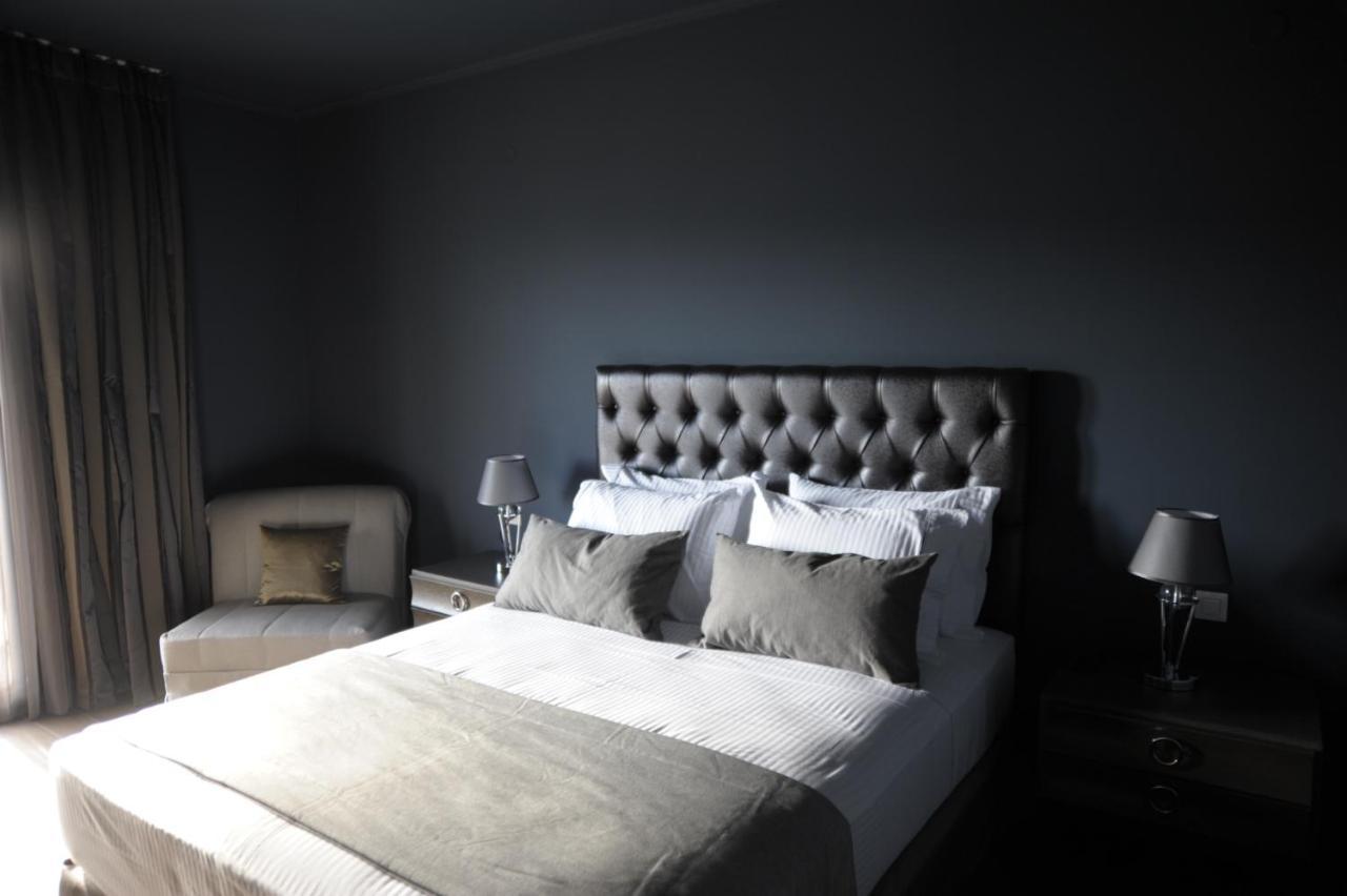 Theasis Hotel Парамития Екстериор снимка